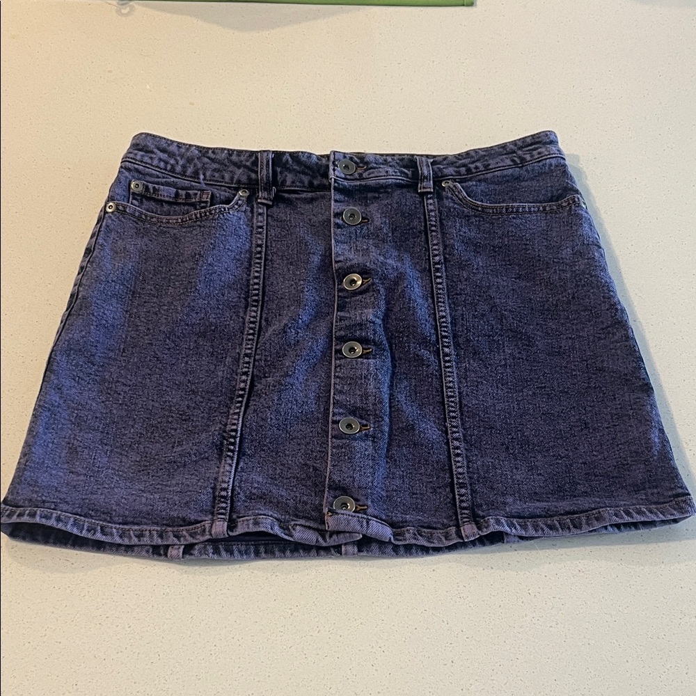 HOT TOPIC Denim Button-Front Skirt
